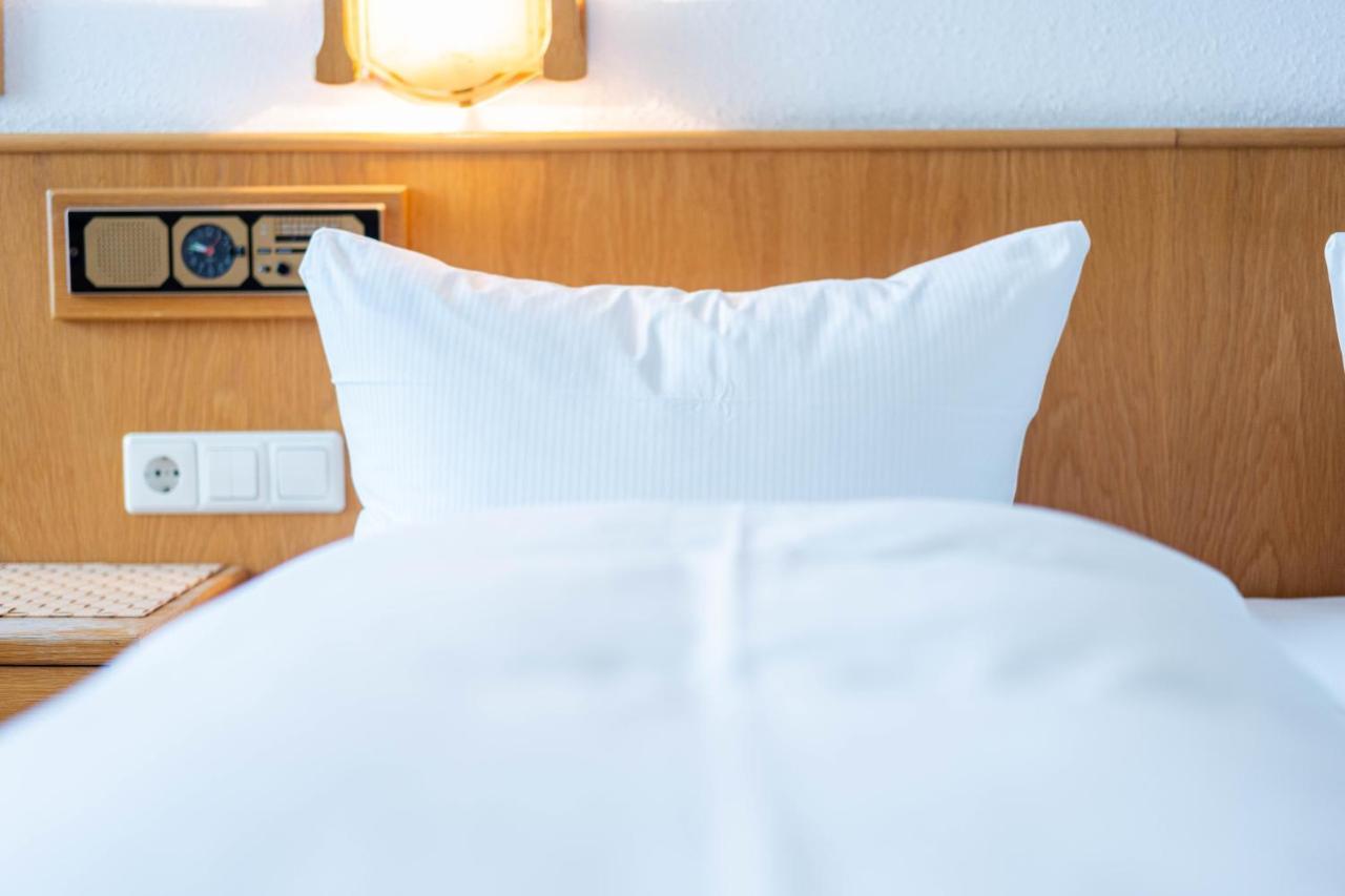 Hotel Am Roemerplatz Ulm Extérieur photo