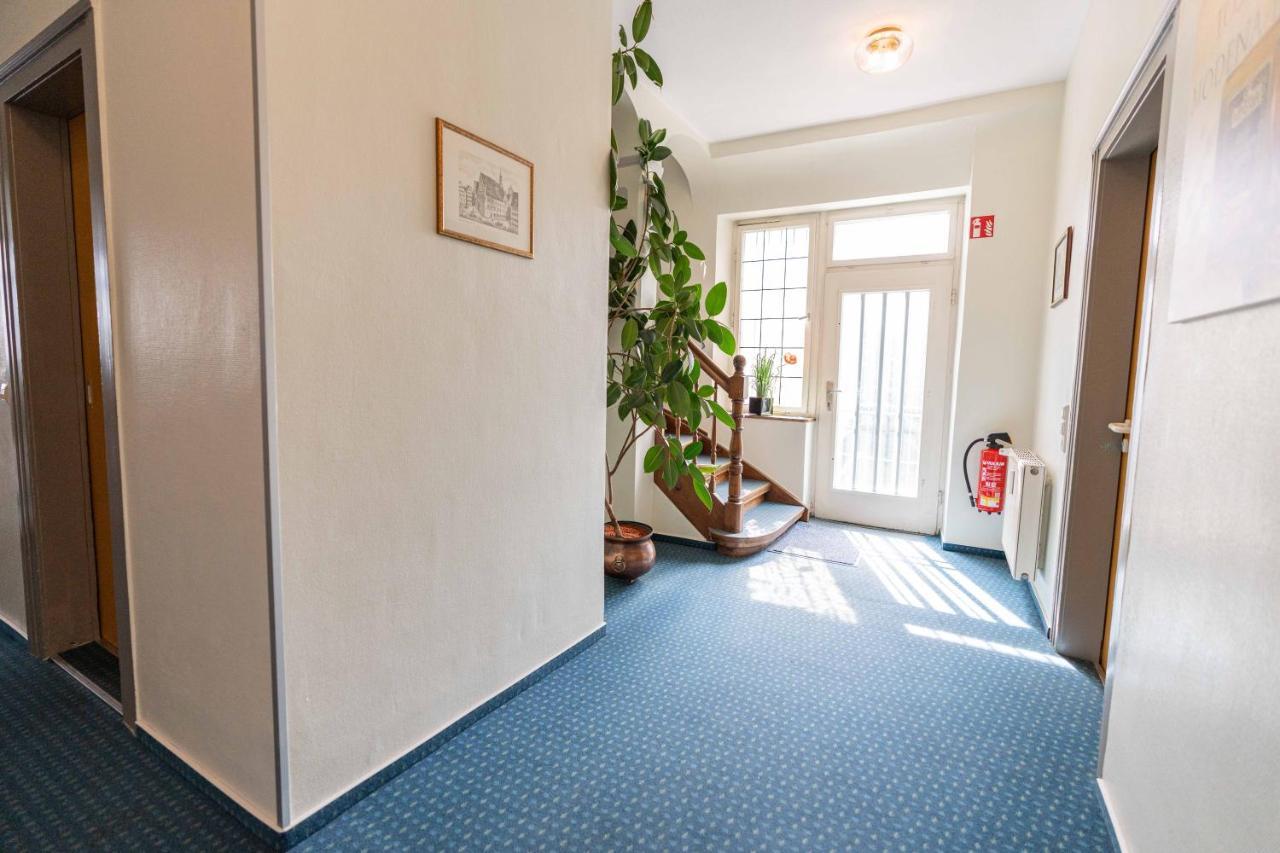 Hotel Am Roemerplatz Ulm Extérieur photo