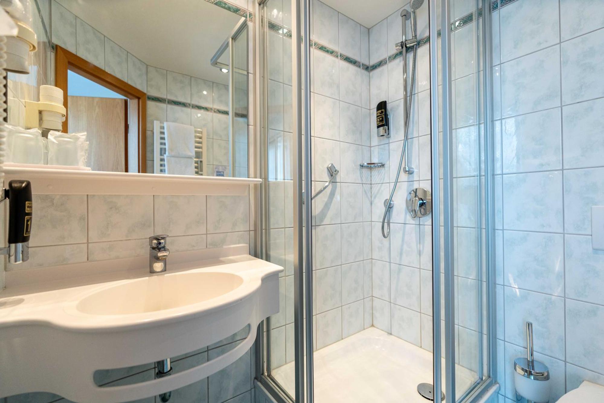 Hotel Am Roemerplatz Ulm Extérieur photo